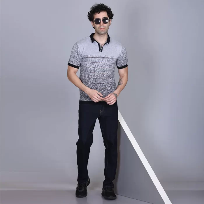 Slim Fit Knit Polo – Modern & Tailored for a Sharp Look